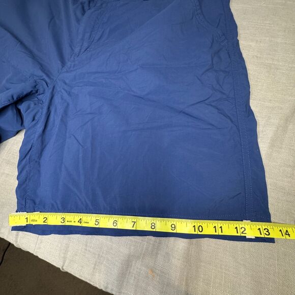 Men's Columbia Omni-Shade Shorts 42W - Navy Blue - Cargo Pocket - Good Preowned - Picture 3 of 7